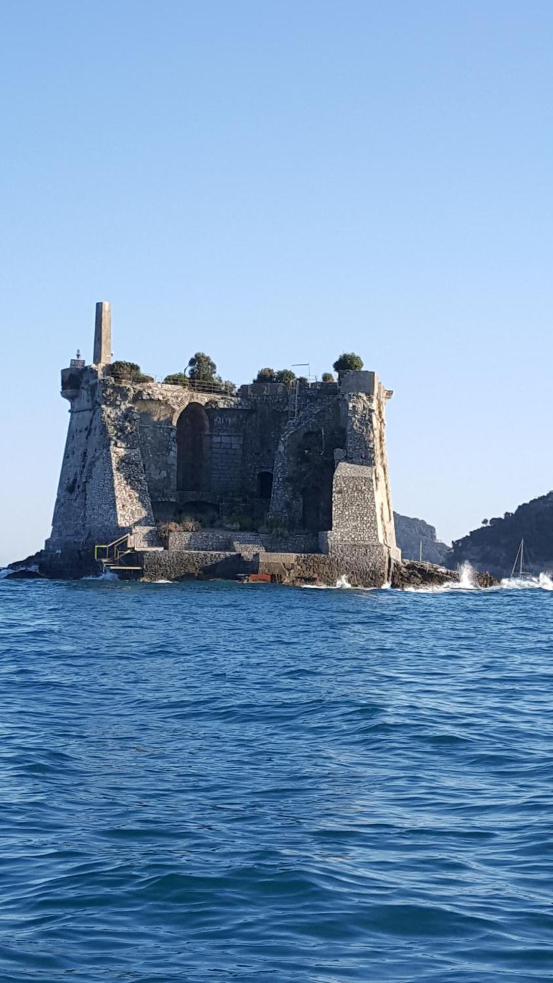 La Stanzetta Dei Rosa Apartment Porto Venere Ngoại thất bức ảnh